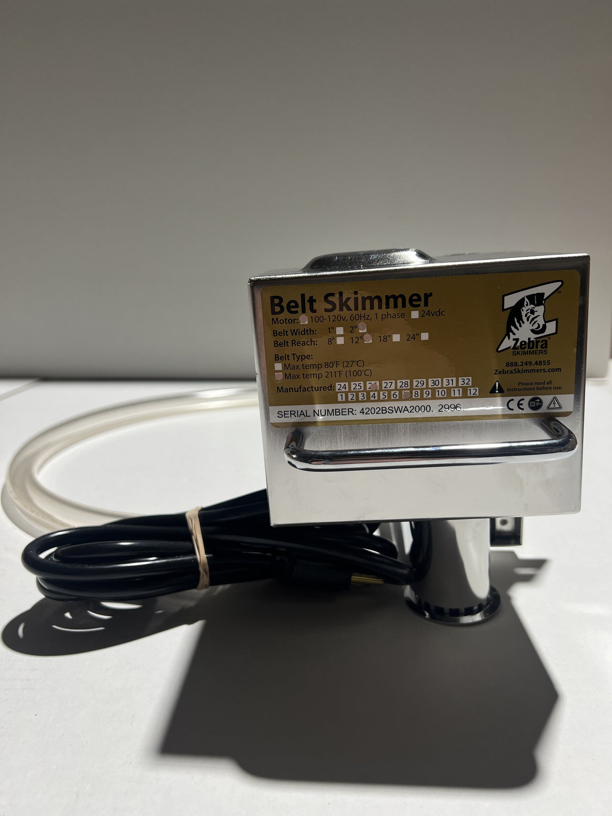 Zebra 2" stainless steel belt oil skimmer (BSF2.SS) - motor label and discharge tube